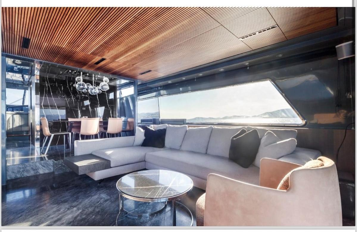 Luxury Yacht Sanlorenzo * Palma